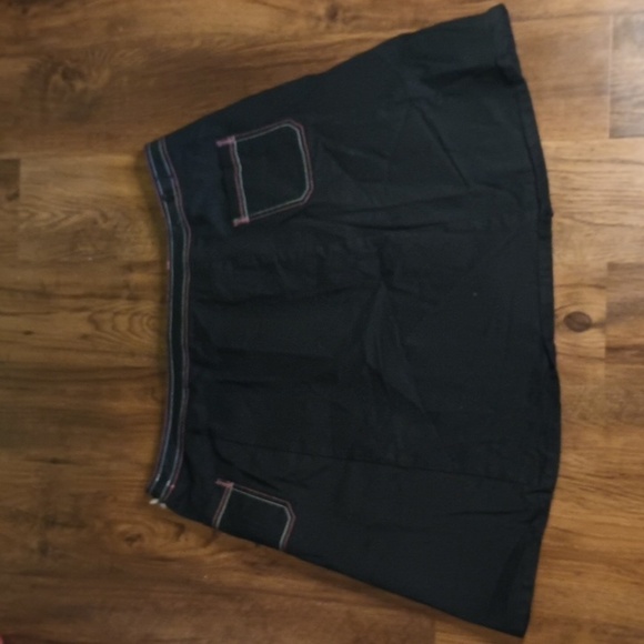 Beth Bowley Black w/ Pink Contrast Stitch Vintage Skirt LLL - Picture 2 of 7